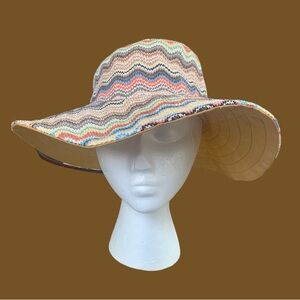 Reversible Sun Hat Woven Chevron Multicolor Fabric Golden Yellow Foldable Travel